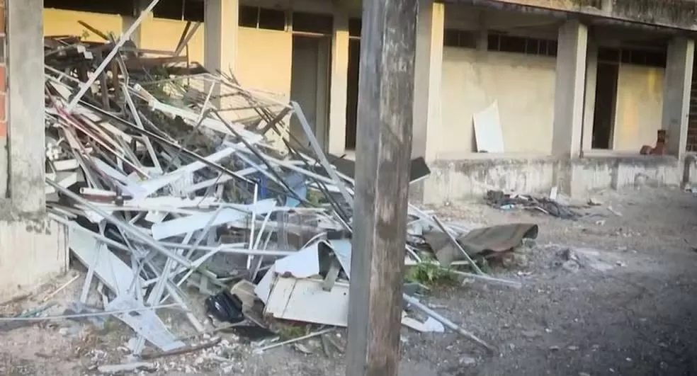 Relatório do Tribunal de Contas da União aponta que existem 30 obras inacabadas na UFPB — Foto: TV Cabo Branco/Reprodução