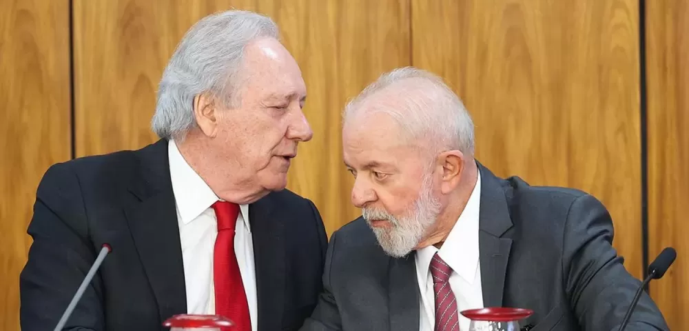 Ricardo Lewandowski (à esq.) e Lula (Foto: Valter Campanato/Agência Brasil)