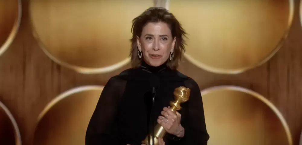 Fernanda Torres vence prêmio de melhor atriz no Globo de Ouro 2025 (Foto: Reprodução)