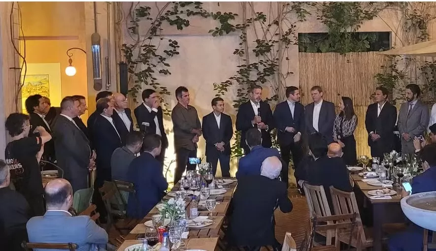 Hugo Motta (Republicanos) recebe o apoio de paulistas na eleição para a presidência da Câmara — Foto: Samuel Lima / O Globo