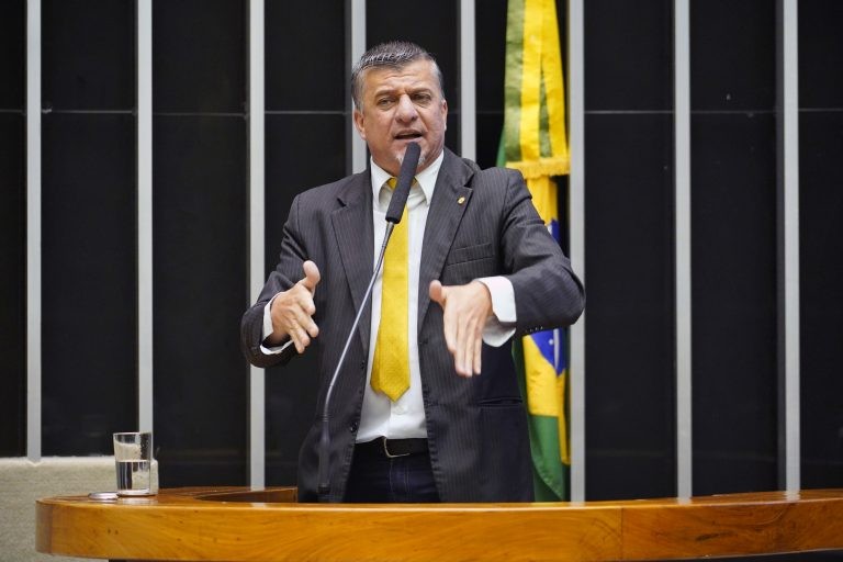 Deputado também deve ser ouvido na reunião - (Foto: Pablo Valadares/Câmara dos Deputados)