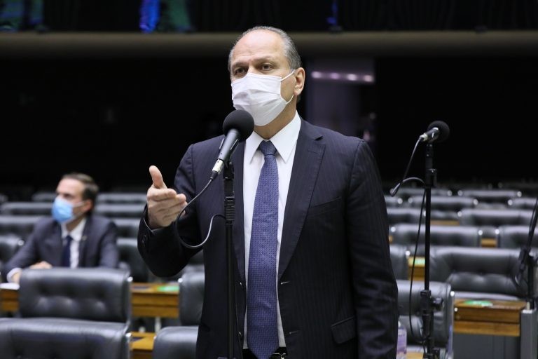 Ricardo Barros: a medida contribuirá para a diversificação da matriz energética - (Foto: Michel Jesus/Câmara dos Deputados)