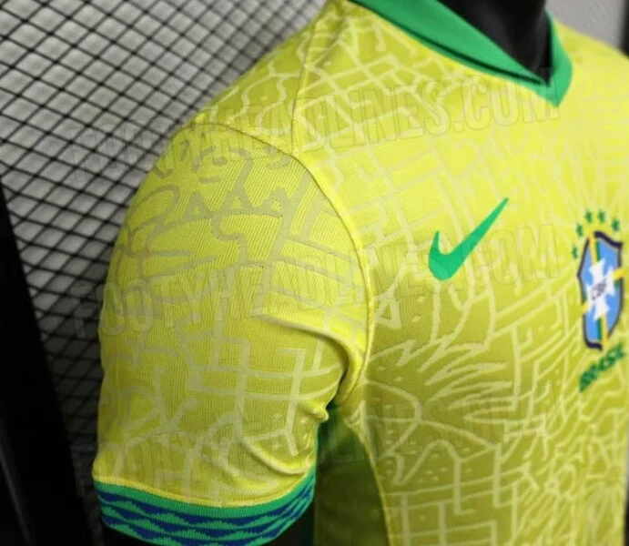 Cor da camisa da Seleção gera polêmica, e CBF se pronuncia - Foto: Reprodução/Site Footy Headlines