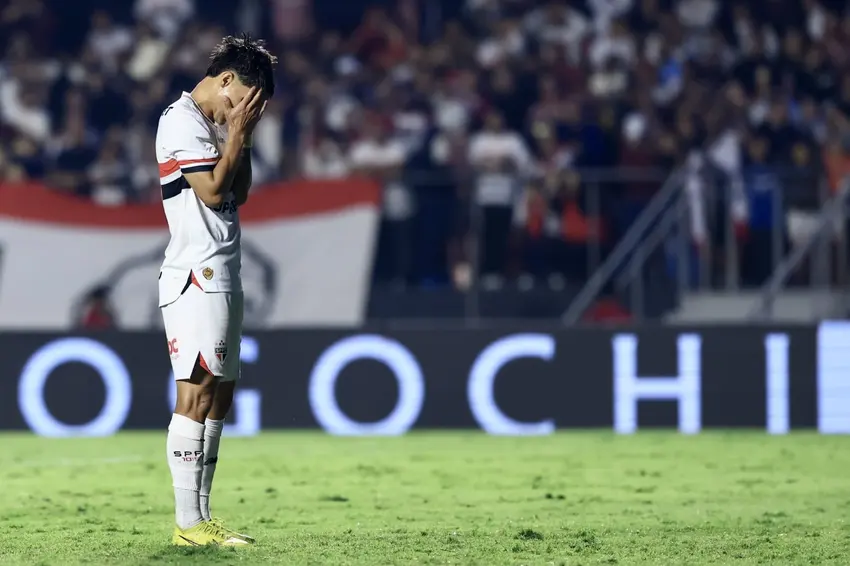 Ferreirinha lamenta pênalti defendido em São Paulo x Fortaleza (foto: Marcello Zambrana/AGIF)