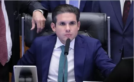 Motta e Bolsonaro devem conversar sobre projeto que anistia os presos do 8 de janeiro Bruno Spada/Câmara dos Deputados - 13/08/2025