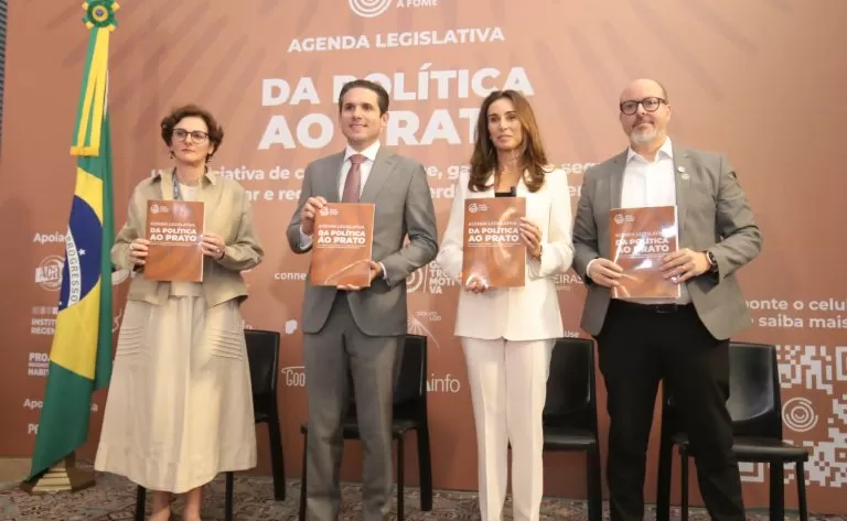 Hugo Motta em evento de lançamento da agenda legislativa “Da Política ao Prato” Fonte: Agência Câmara de Notícias