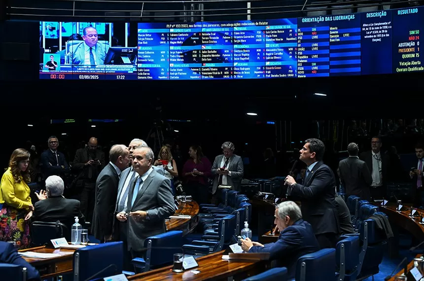 Sessão deliberativa desta terça-feira durante presidência de Eduardo Gomes Fonte: Agência Senado