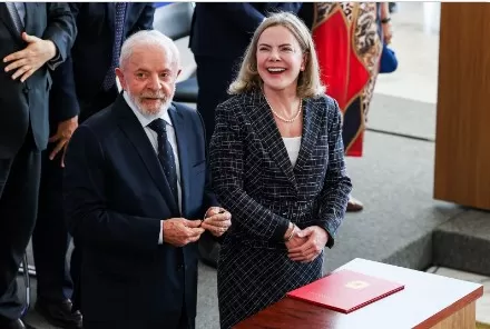 Gleisi convocou reunião com ministros Jose Cruz/Agência Brasil - arquivo