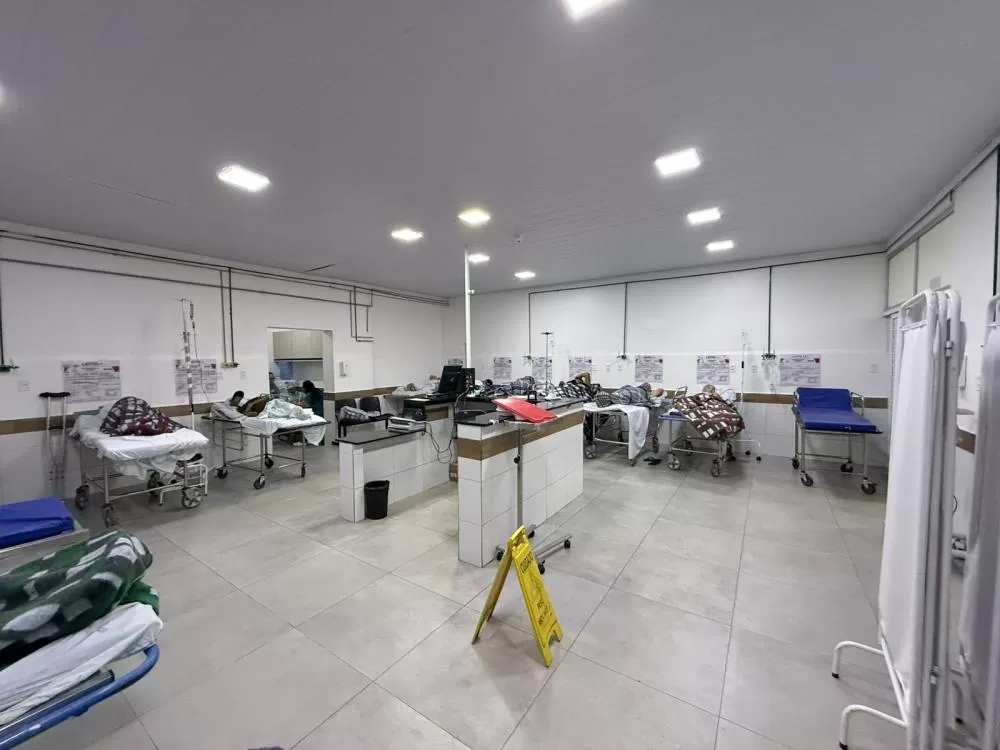 50 pacientes tiveram que ser internados após avaliação médica durante o plantão do fim de semana