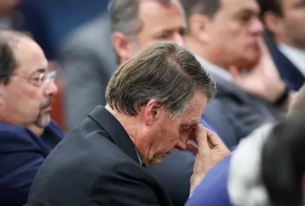 Lula discursando no Sindicato dos Metalúrgicos do ABC antes de se entregar à Polícia Federal em 2018 Reprodução: Rovena Rosa/Agência Brasil