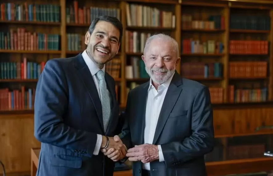 Jorge Messias e o presidente Lula no Palácio da Alvorada — Foto: Ricardo Stuckert / Presidência da República/20/11/2025