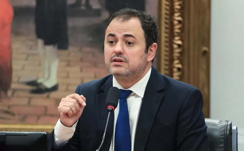 O deputado Glauber Braga contra decisão do Conselho de Ética e Decoro Parlamentar da Casa. • Lula Marques/Agência Brasil