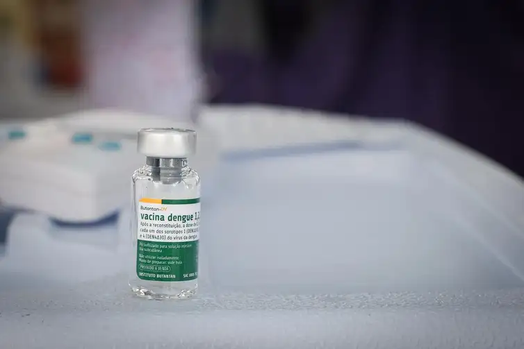 Vacina contra a dengue de dose única, desenvolvida pelo Instituto Butantan. Foto: Walterson Rosa/MS