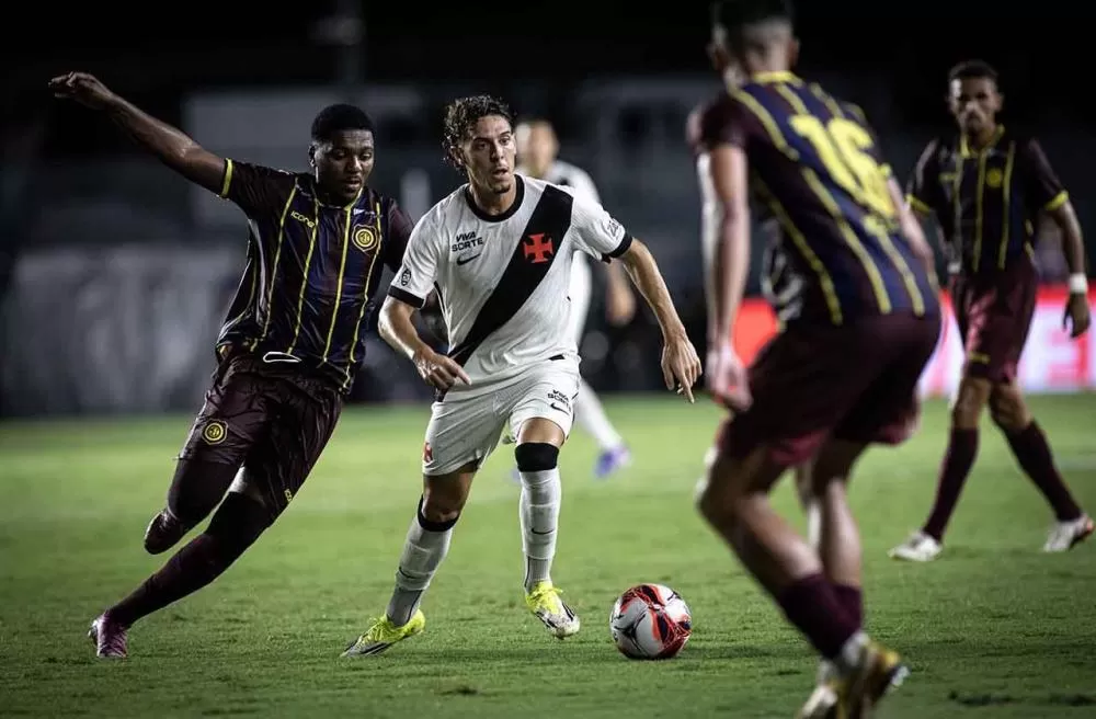 Vasco centraliza esforços para retomar consistência de resultados e desempenhos – Foto: Matheus Lima/Vasco