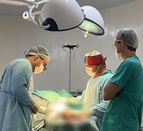 Das 30 cirurgias realizadas no fim de semana, 23 foram oncológicas