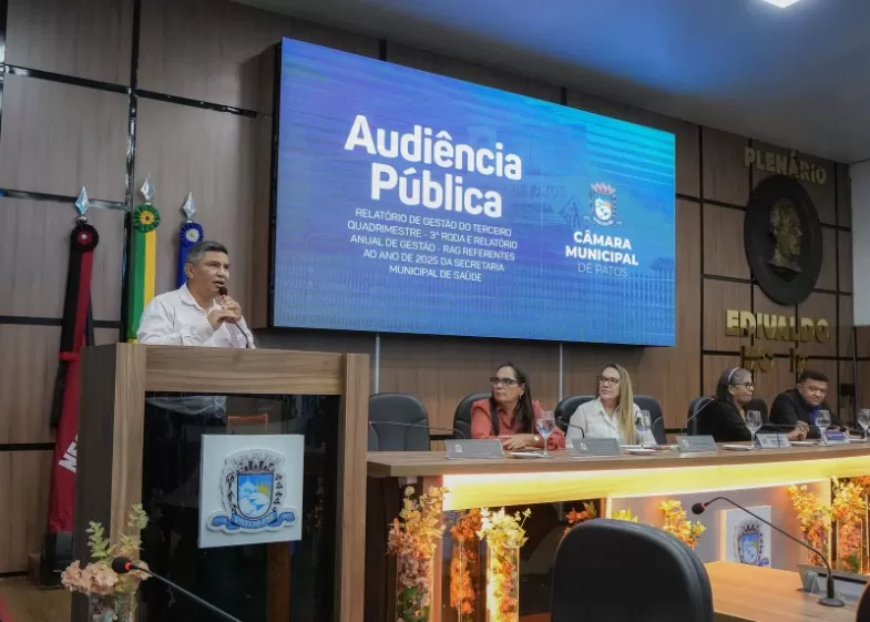 Audiência Pública na Câmara de Patos apresenta relatório de gestão da saúde referente a 2025