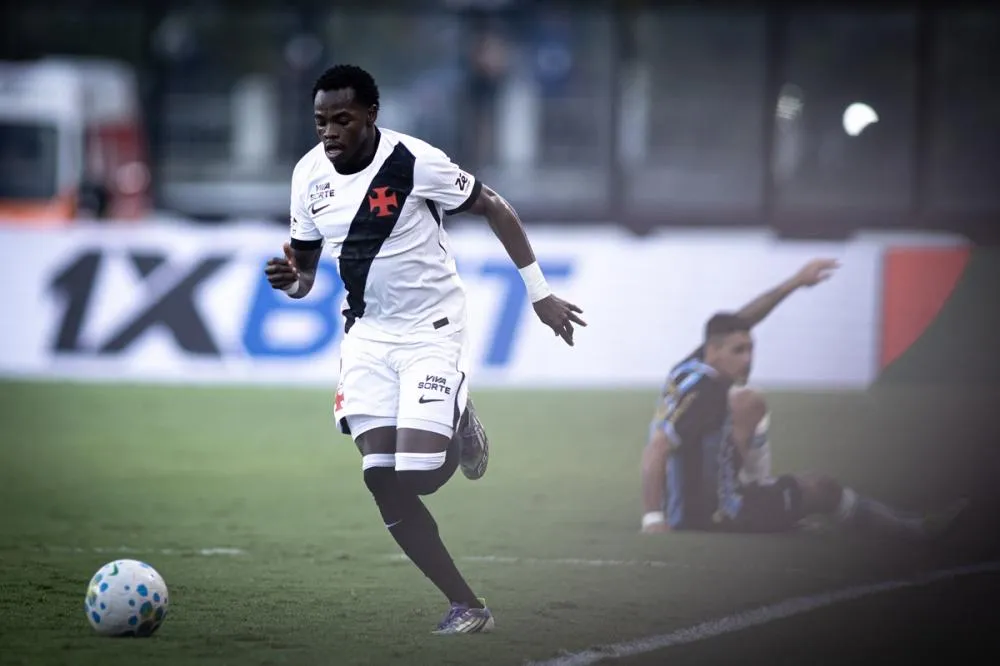 Andrés Gómez em Vasco x Grêmio, em São Januário, pelo Brasileirão 2026 - Foto: Matheus Lima/Vasco da Gama