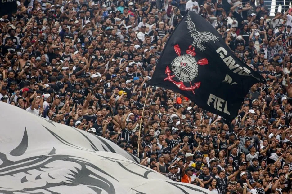 Torcida organizada do Corinthians - Foto: Rodrigo Coca / Gazeta Esportiva