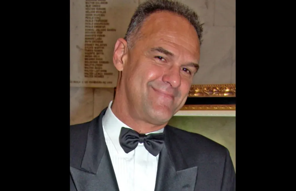 Lenda do basquete mundial, Oscar Schmidt falece aos 68 anos - Foto: Sérgio Savarese wikimedia commons