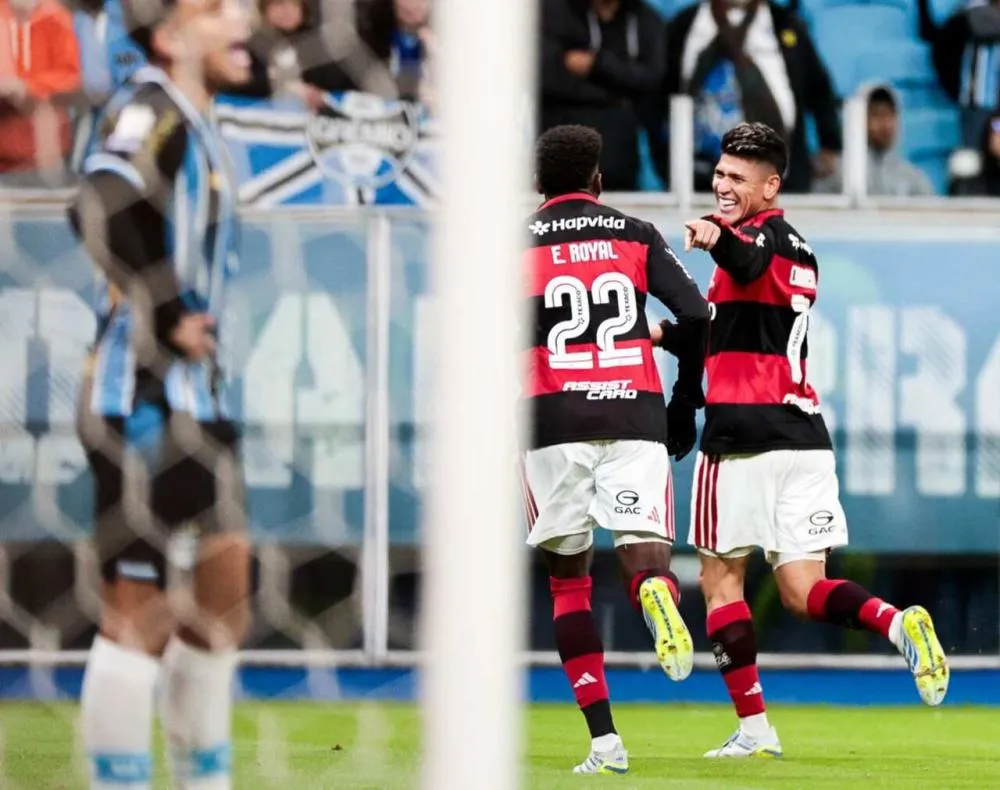 Carrascal marca e o Flamengo vence mais uma no Brasileirão - Foto: Gilvan de Souza/Flamengo