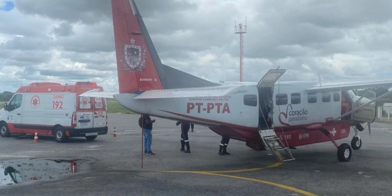 Criança de 3 anos com diagnóstico de AVC é transferida de Itaporanga para João Pessoa em UTI aérea (Foto: Reprodução)