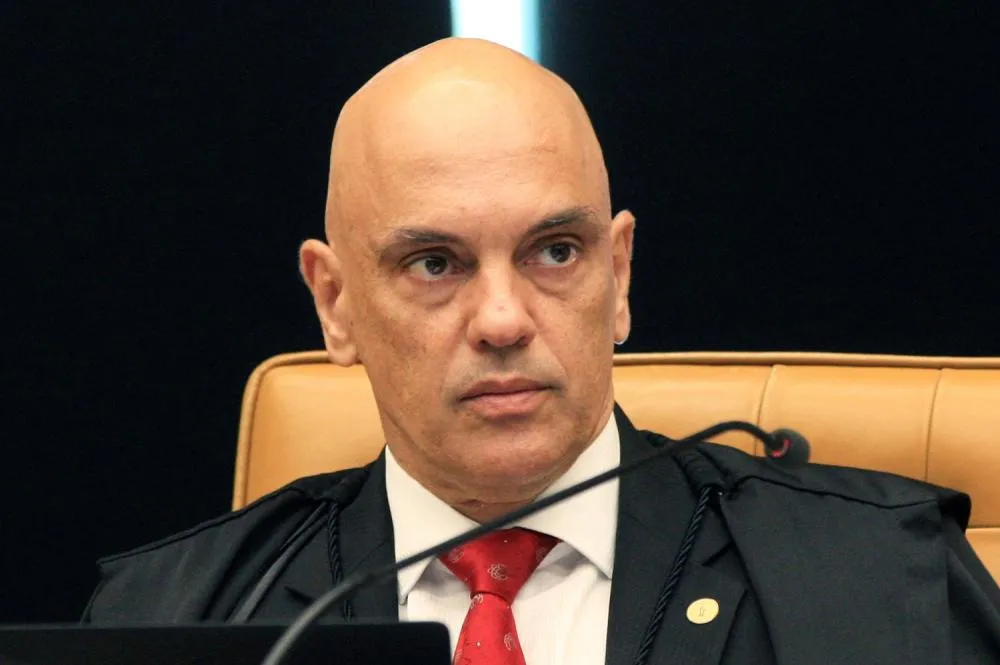 Segundo Moraes, presença no voo não representa participação nas irregularidades