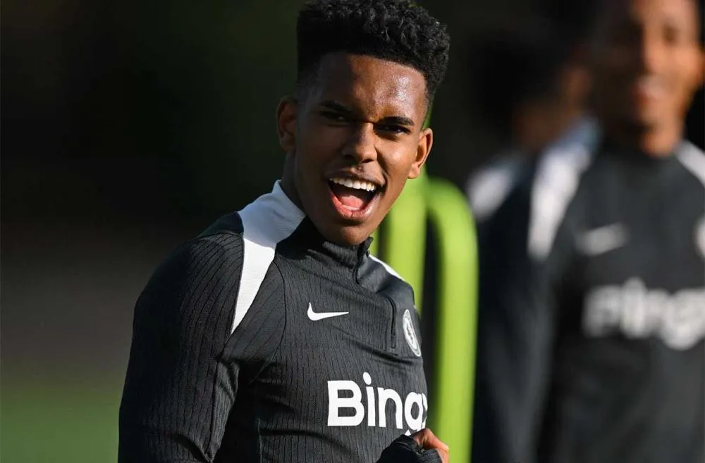 Estêvão é cria do Palmeiras, mas atualmente joga pelo Chelsea - Foto: Divulgação/Chelsea