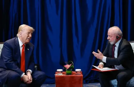 Trump pode impor novas tarifas de exportação; Brasil aposta negociar Ricardo Stuckert/PR - 26.10.2025