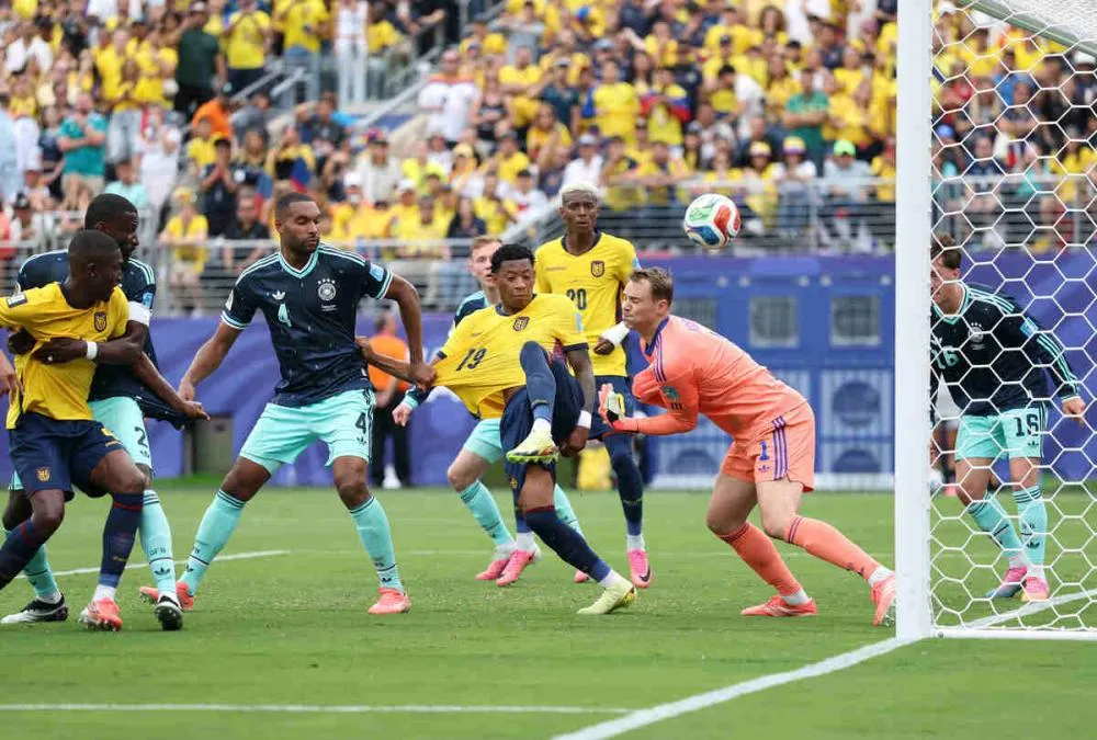 Plata, do Flamengo, marcou o gol da classificação do Equador - Justin Setterfield/Getty Images)