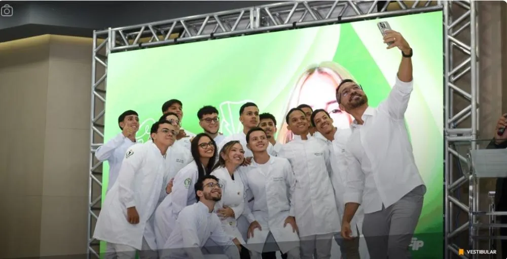 Inscrições gratuitas e desconto na matrícula marcam o Vestibular Unifip 2026.2