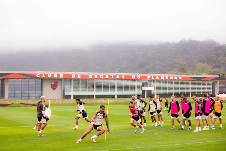 Jogadores do Flamengo no Ninho do Urubu (Foto: Adriano Fontes/Flamengo)