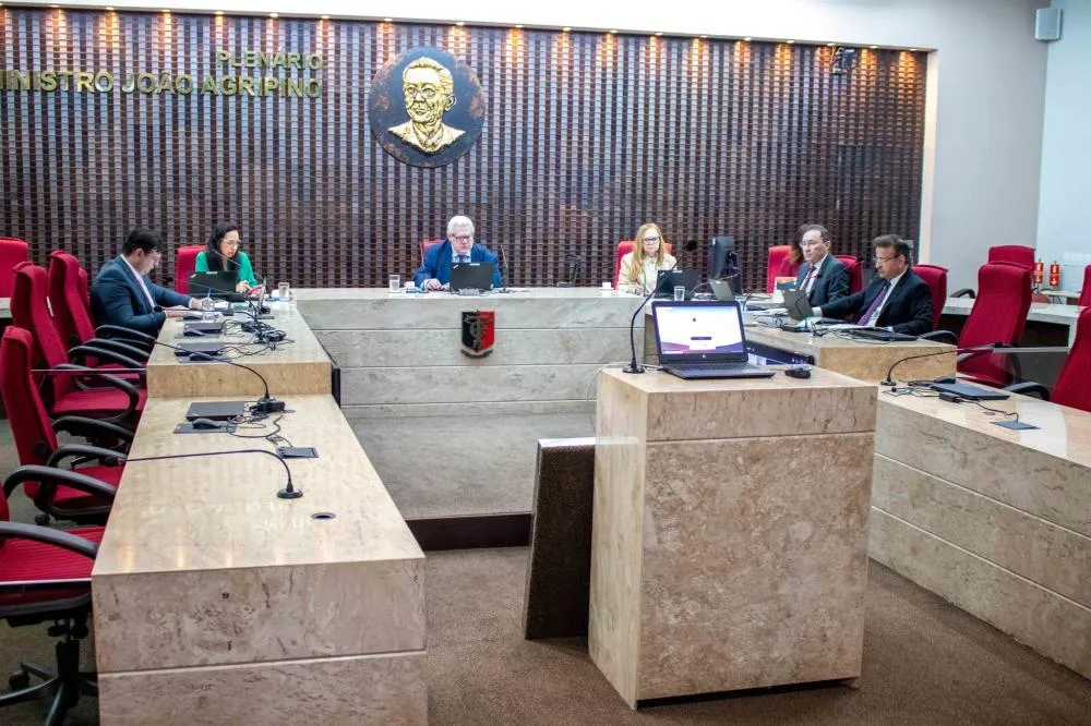 Câmara suspende credenciamento em Areial para o fornecimento de cartões-alimentação