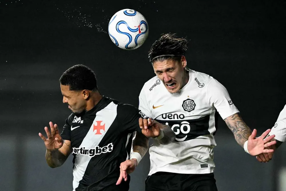 Vasco domina, mas fica no empate com Olimpia na Sul-Americana
