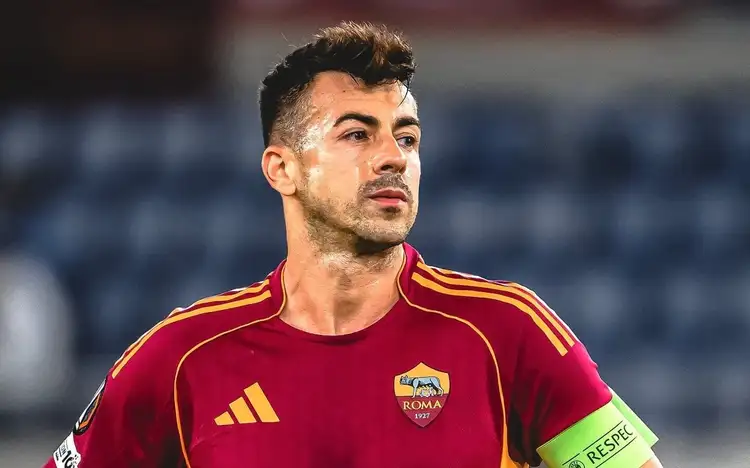 El Shaarawy foi oferecido ao Corinthians, mas as negociações não avançaram (Foto: Divulgação/Roma)