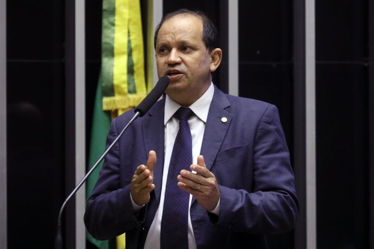 Borges: música gospel chegou ao Brasil na década de 90 - (Foto: Pablo Valadares/Câmara dos Deputados)