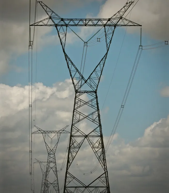 Linha de transmissão de energia - Foto: Divulgação