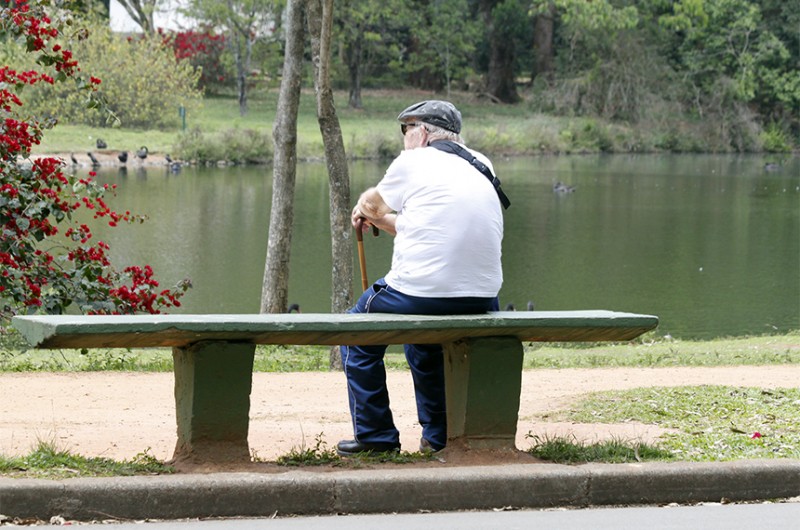 De acordo com o projeto, os beneficiários teriam direito a um reajuste pelo Índice de Preços ao Consumidor da Terceira Idade (IPC-3i), que é mais alto que a inflação geral - Marcos Santos/USP Imagens