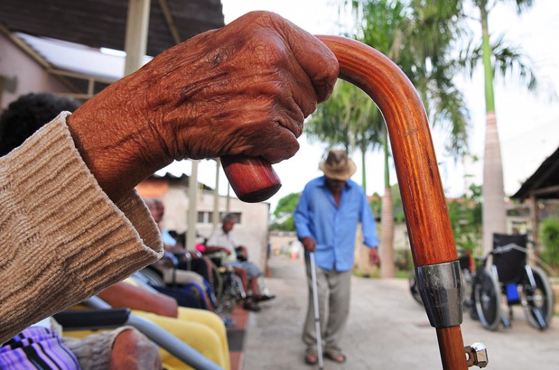 As deduções seriam destinadas às pessoas físicas que fizeram pagamentos a Instituições de Longa Permanência para Idosos (ILPIs) - Tony Winston/Agência Brasília