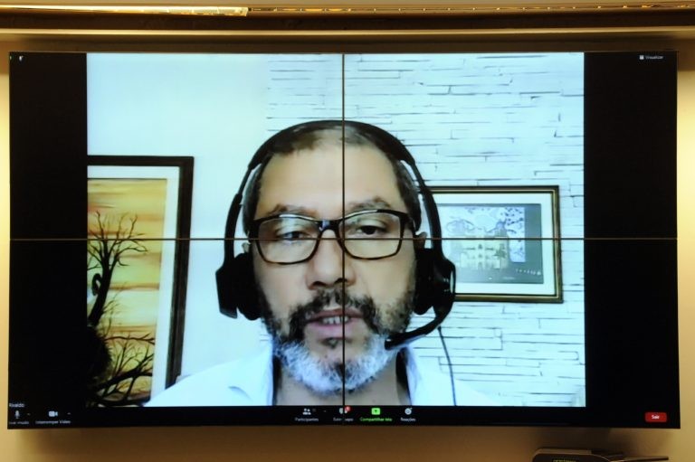 Rivaldo Venâncio: 100 variantes do novo coronavírus já foram identificadas - (Foto: Gustavo Sales/Câmara dos Deputados)