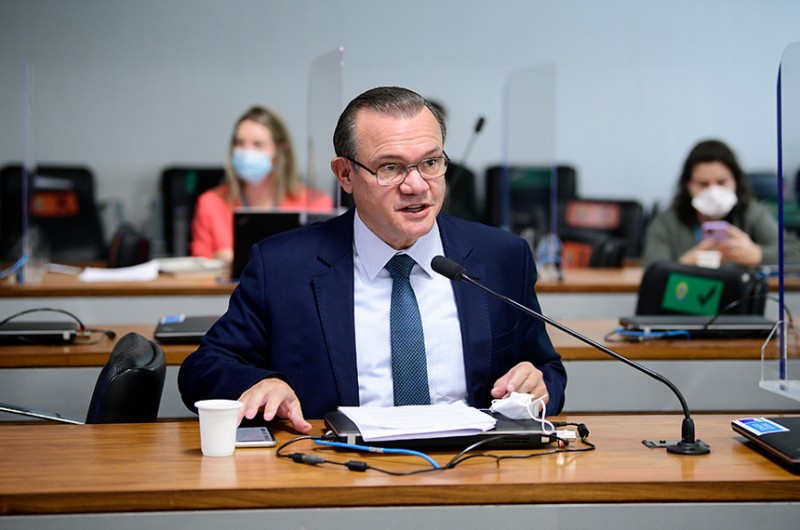 Wellington Fagundes relatou a proposta - Pedro França/Agência Senado
