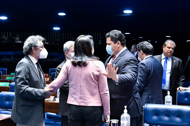 Relator, o senador Davi Alcolumbre (DEM-AP), pediu mais tempo para tratar da proposta - Waldemir Barreto/Agência Senado