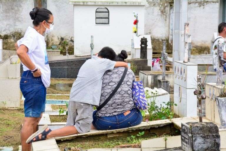 Projeto concede pensão para órfãos de pai e mãe, até os 18 anos - (Foto: Valdo Leão/Prefeitura de Manaus)
