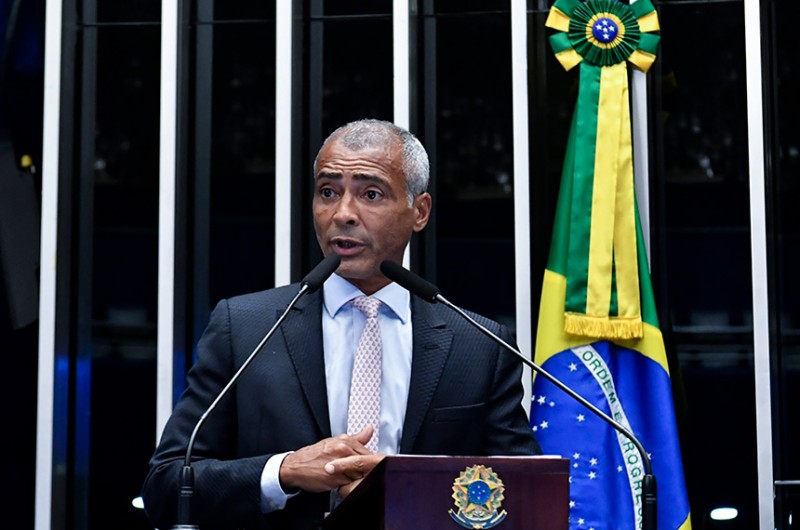 Senador Romário (PL-RJ) espera, há mais de três anos, que o governo federal envie o Plano Nacional do Esporte para o Senado - Waldemir Barreto/Agência Senado
