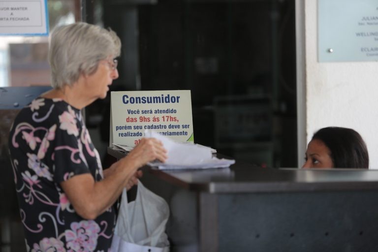 Há denúncias de empréstimos concedidos a idosos sem autorização - (Foto: Enerson Cleiton/Prefeitura de Uberaba-MG)