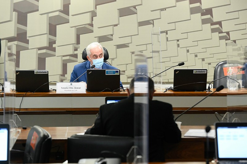 Presidente da Comissão de Assuntos Econômicos, Otto Alencar relatou o projeto - Jefferson Rudy/Agência Senado