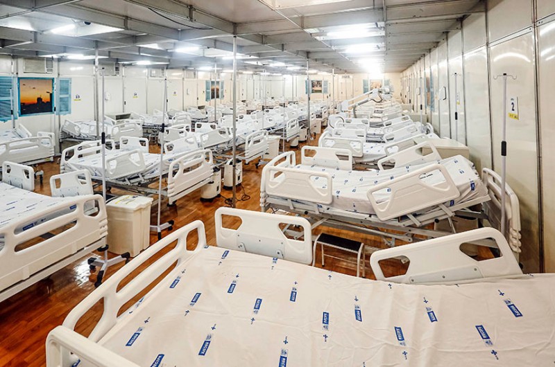 Hospital de campanha montado em Recife em 2020: em 2021 a verba federal para essas iniciativas foi muito reduzida - Andréa Rêgo Barros/PCR