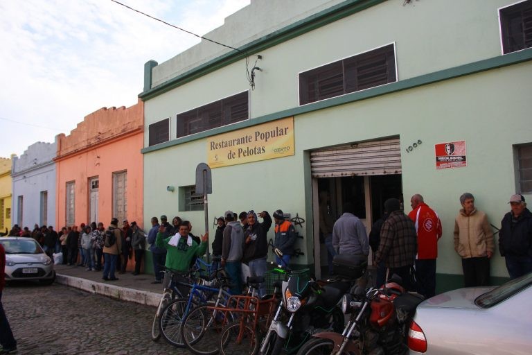 Segundo rede de pesquisadores, 19 milhões de pessoas passam fome no Brasil hoje - (Foto: Marcel Ávila/Prefeitura de Pelotas-RS)