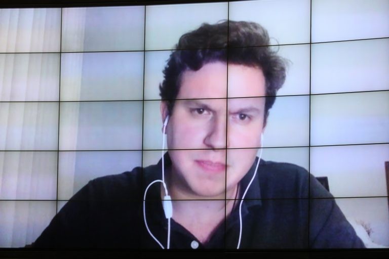 Enrico Misasi quer facilitar a reinserção econômica e social de dependentes - (Foto: Michel Jesus/Câmara dos Deputados)