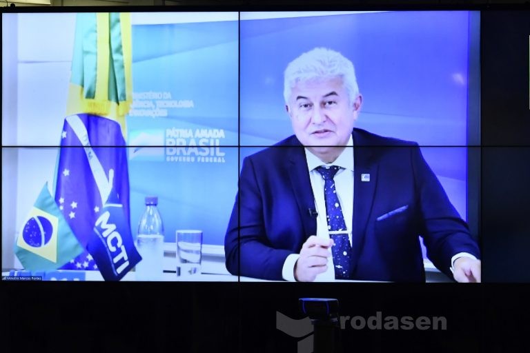Marcos Pontes falou a parlamentares da Comissão Mista de Orçamento - (Foto: Waldemir Barreto/Agência Senado)