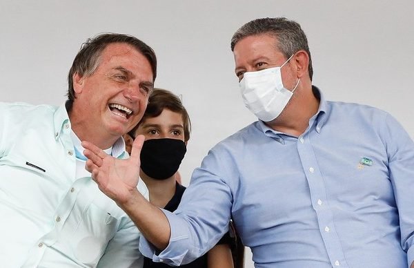 Jair Bolsonaro e Arthur Lira (Foto: Alan Santos/PR)